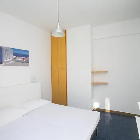 Apartment M083 - Marcelli, Trilocale Con Giardino Al Mareverde