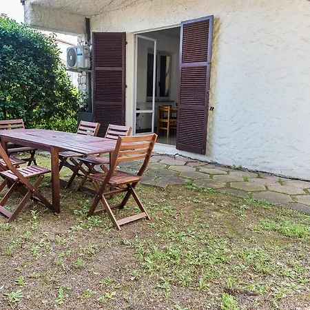 M083 - Marcelli, Trilocale Con Giardino Al Mareverde * Marcelli